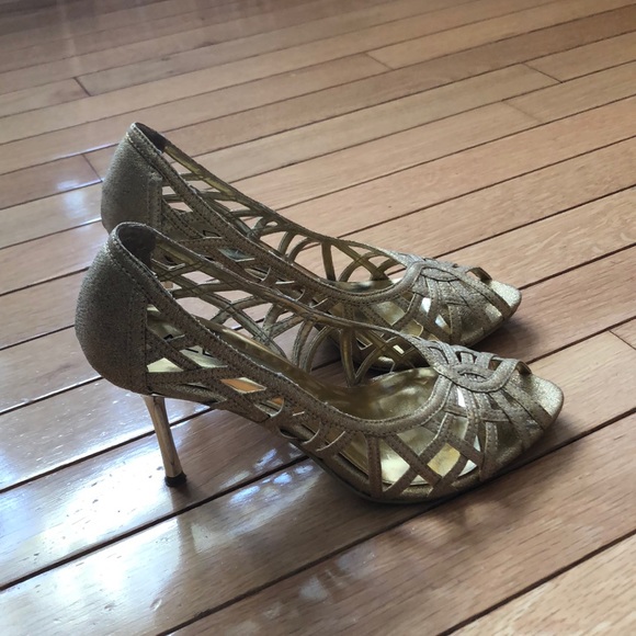 Gold 3 inch Aldo - Picture 4 of 4